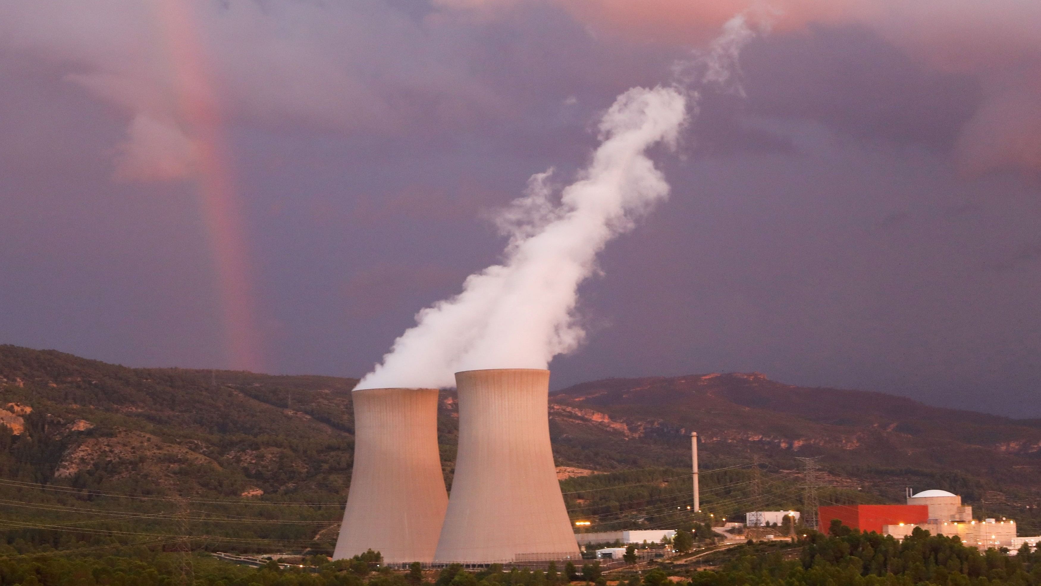 <div class="paragraphs"><p>Cofrentes nuclear power plant is pictured before a storm in Cofrentes, near Valencia, Spain, September 15, 2021. </p></div>