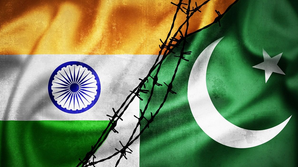 <div class="paragraphs"><p>The flags of India and Pakistan.</p></div>