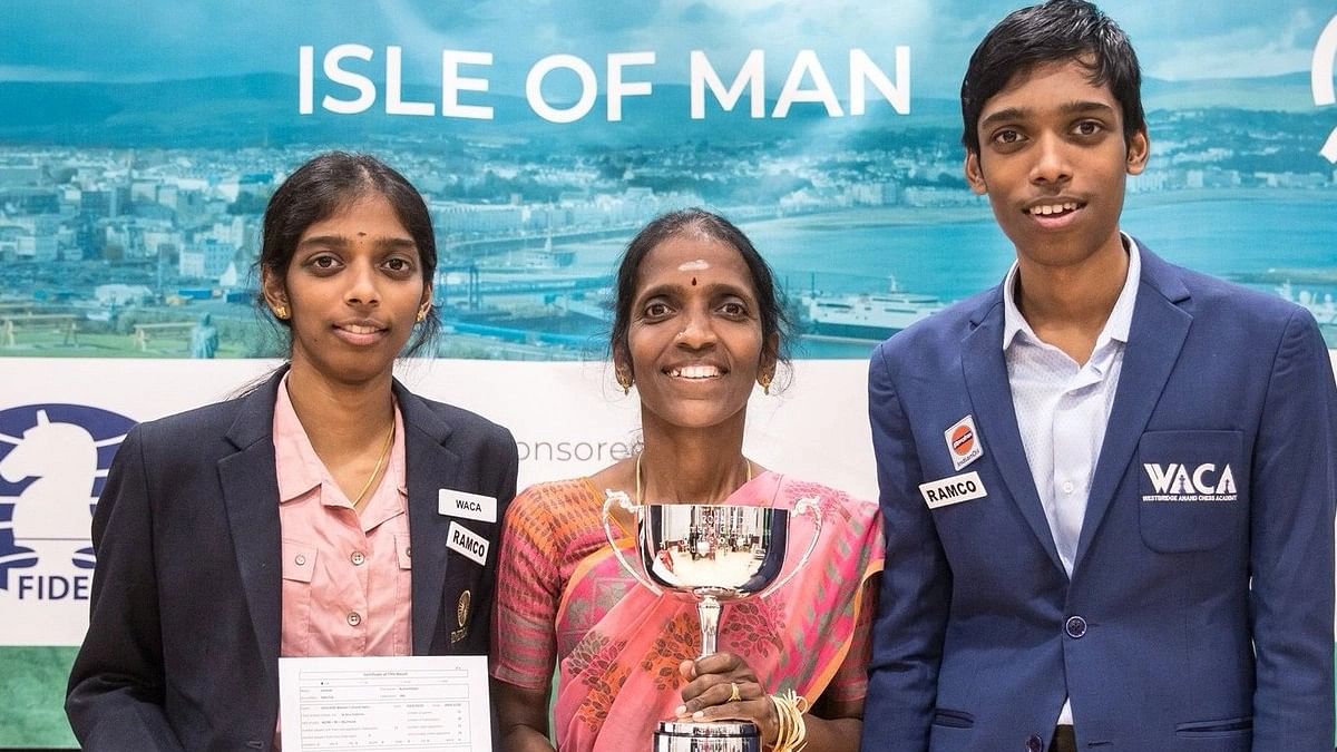 <div class="paragraphs"><p>Vaishali's younger brother Praggnanandhaa (R) won the GM title in 2018, when he was just 12.</p></div>