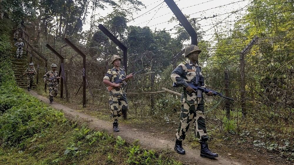 <div class="paragraphs"><p>Border Security Force (BSF) 166th Battalion personnel deployed across Indo-Bangla international border. </p></div>