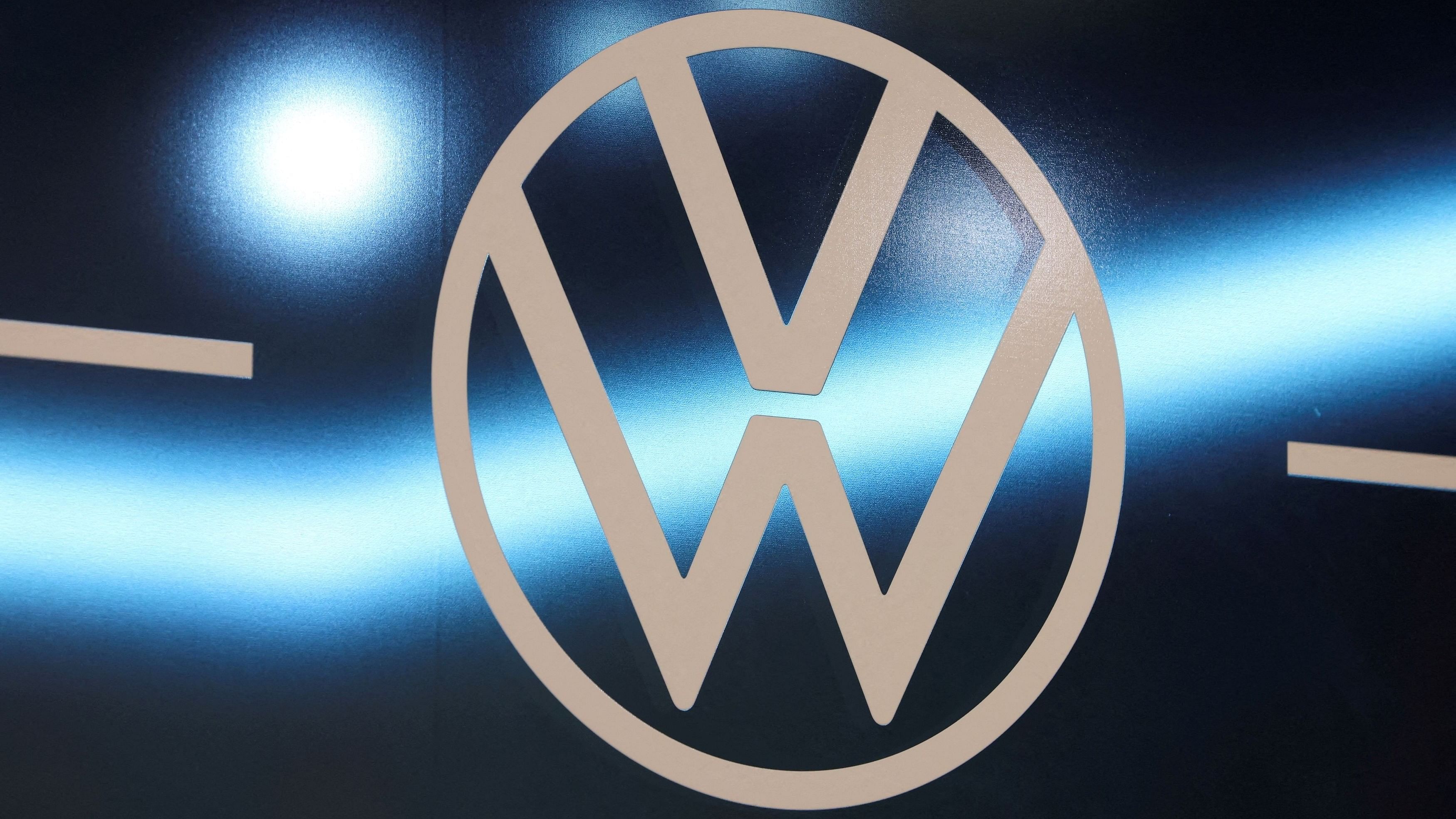 <div class="paragraphs"><p>Volkswagen logo.</p></div>