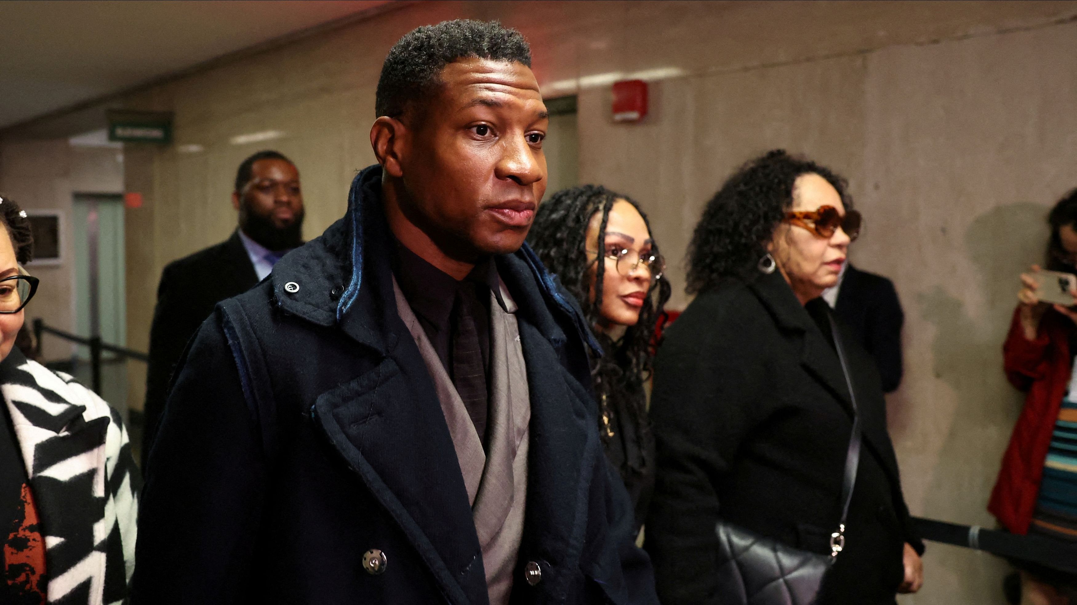 <div class="paragraphs"><p>Actor Jonathan Majors arrives with Meagan Good for the jury selection in his assault and harassment case at Manhattan Criminal Court in New York City.</p></div>