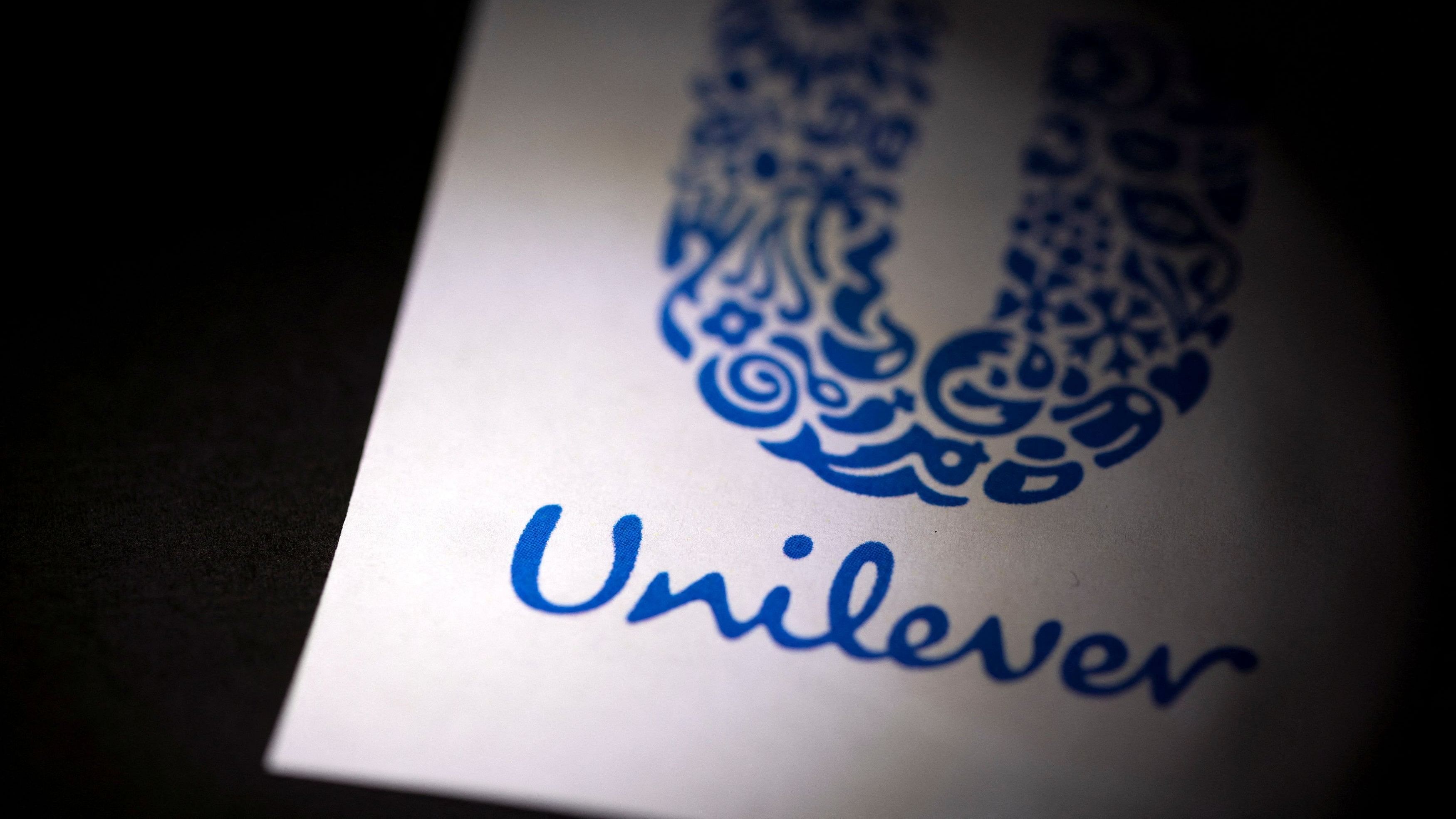 <div class="paragraphs"><p> Unilever logo.</p></div>