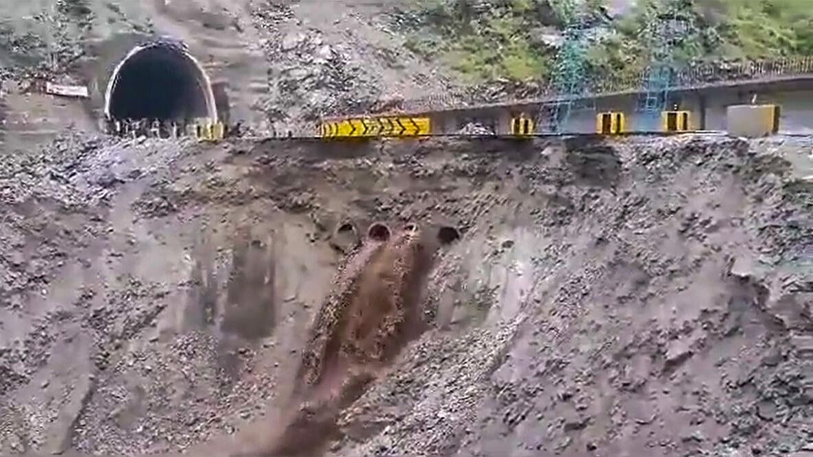 <div class="paragraphs"><p>File photo of landslides hit portion of the Jammu-Srinagar national highway. (Representative image)</p></div>