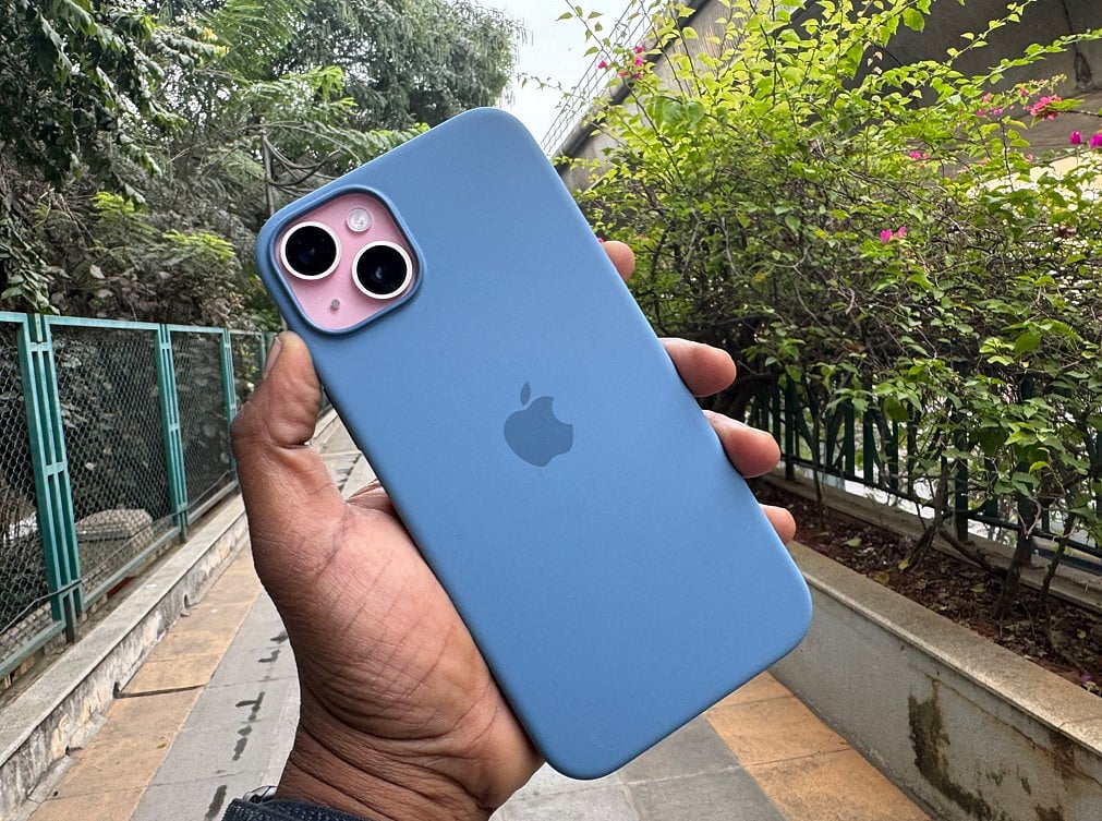 Apple_iPhone_15_Plus_Cover_Pho