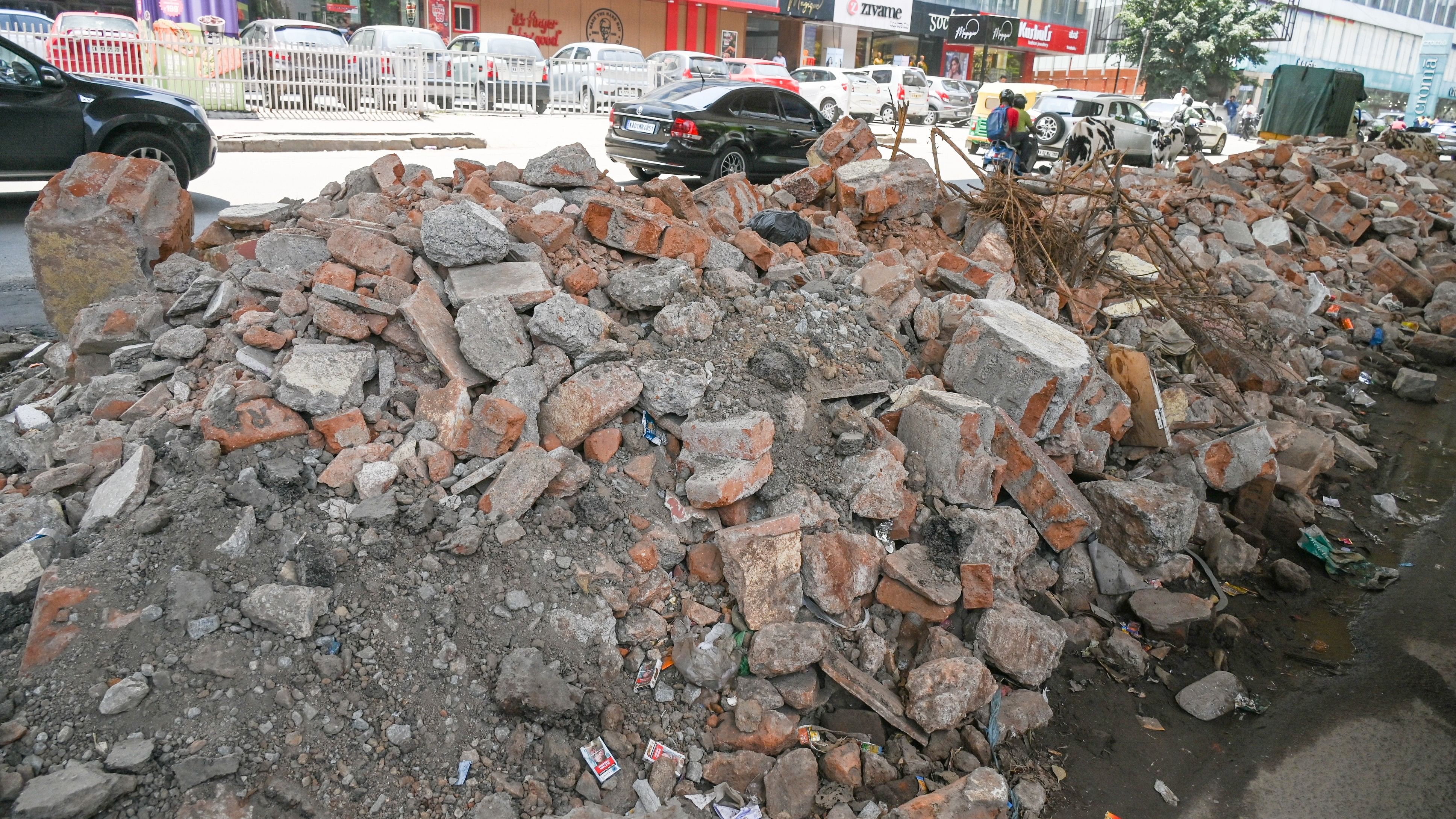 <div class="paragraphs"><p>Building debris gets dumped everywhere, including footpaths, affecting pedestrians and eating into road space. There are no takers for damaged red brick waste.</p></div>