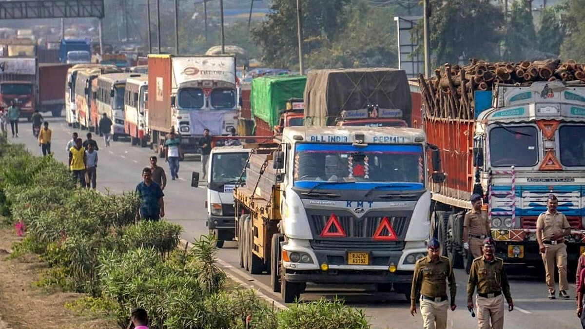 <div class="paragraphs"><p>Trucks are parked on a highway amid 'rasta roko' protest by truck drivers, in Nagpur.</p></div>