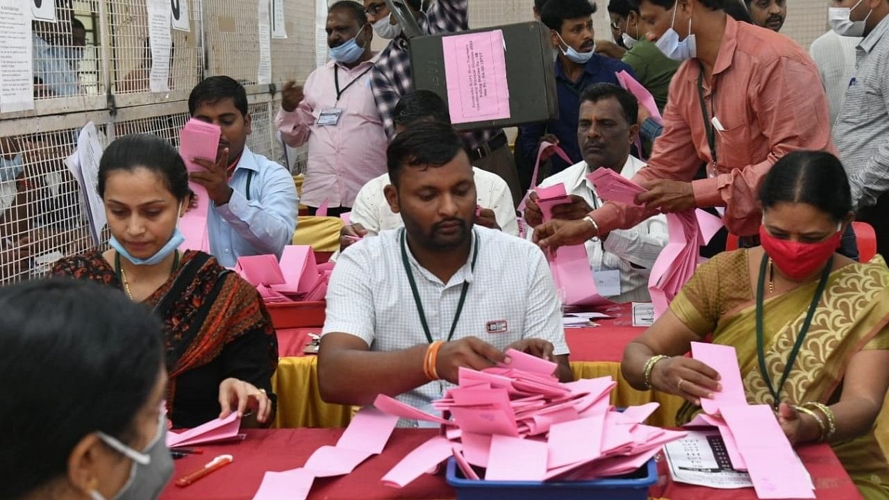<div class="paragraphs"><p>Ballot papers being bundled in packs of 25 during the counting of votes for Legislative Council seat. Representative image. </p></div>