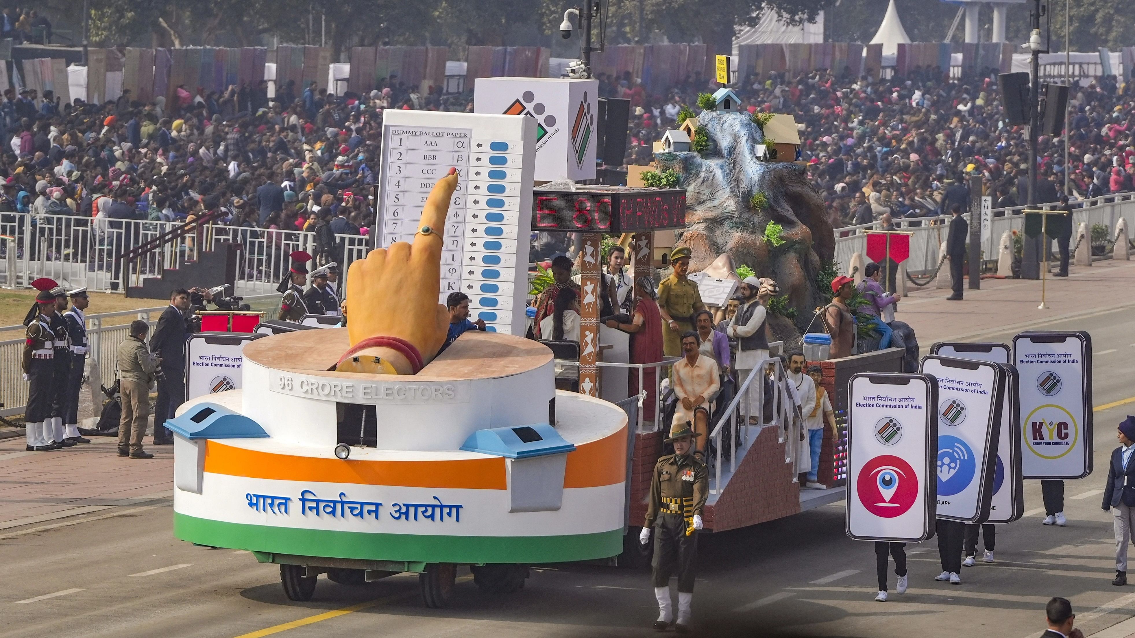 <div class="paragraphs"><p>Election Commission of India tableau on display during the full dress rehearsal for the Republic Day Parade 2024 at the Kartavya Path, in New Delhi, Tuesday, January 23, 2024. </p></div>
