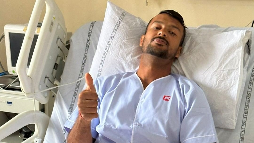 <div class="paragraphs"><p>Karnataka skipper Mayank Agarwal posted a photo of him in an Agartala hospital on Wednesday. X</p></div>