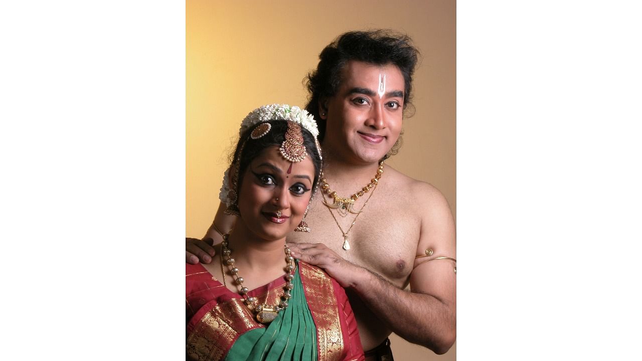 <div class="paragraphs"><p>Founders of Rasika Arts Foundation, Sandhya Kiran and Kiran Subramaniam.</p></div>