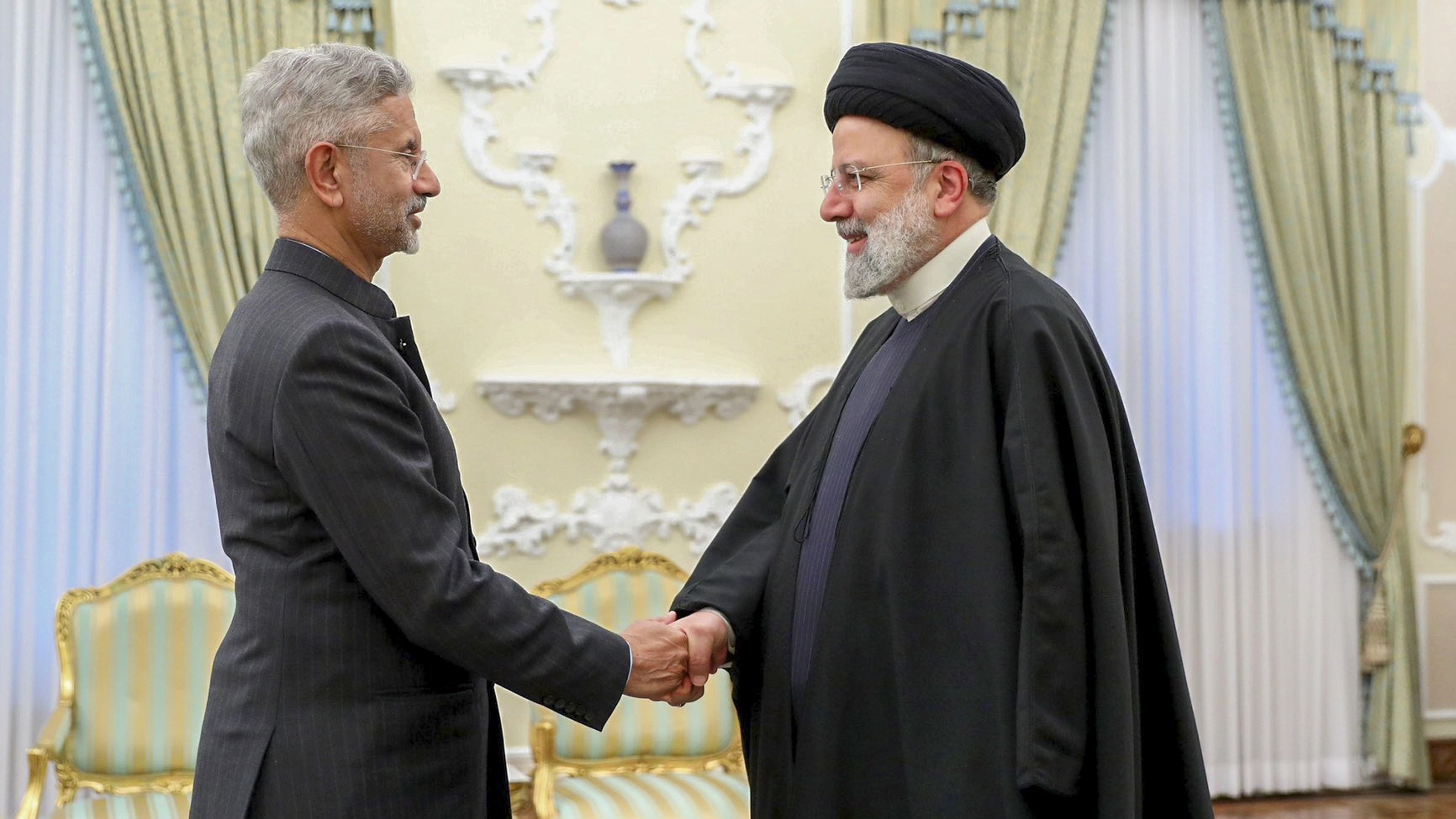 <div class="paragraphs"><p>External Affairs Minister S Jaishankar and Iran's President Ebrahim Raisi during a meeting, in Tehran.</p></div>