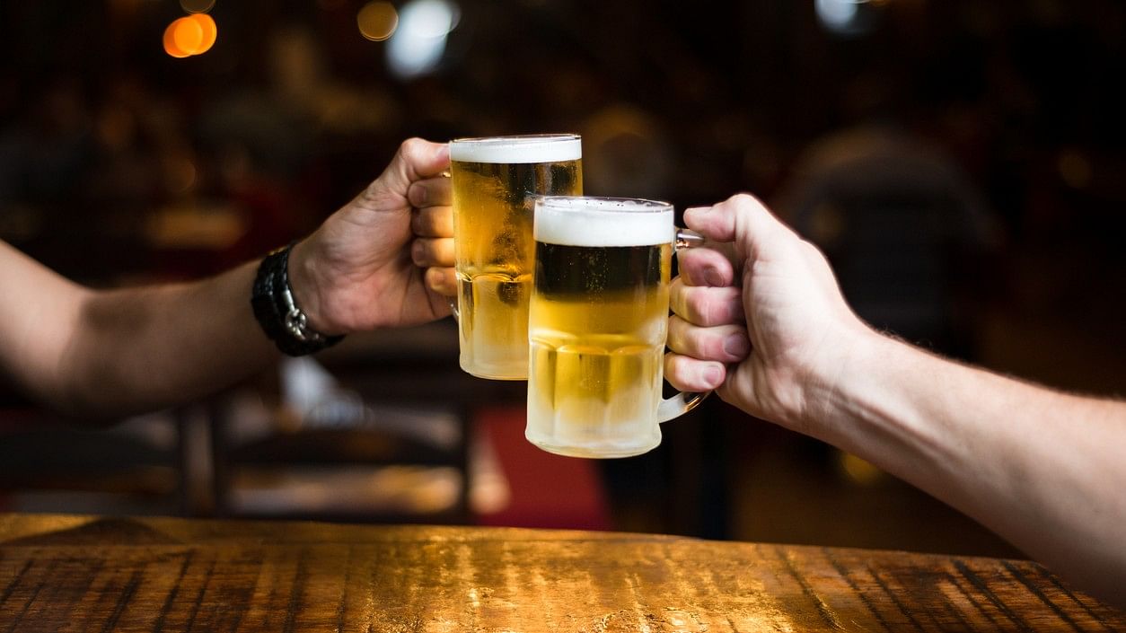 <div class="paragraphs"><p>Representative image of beer</p></div>