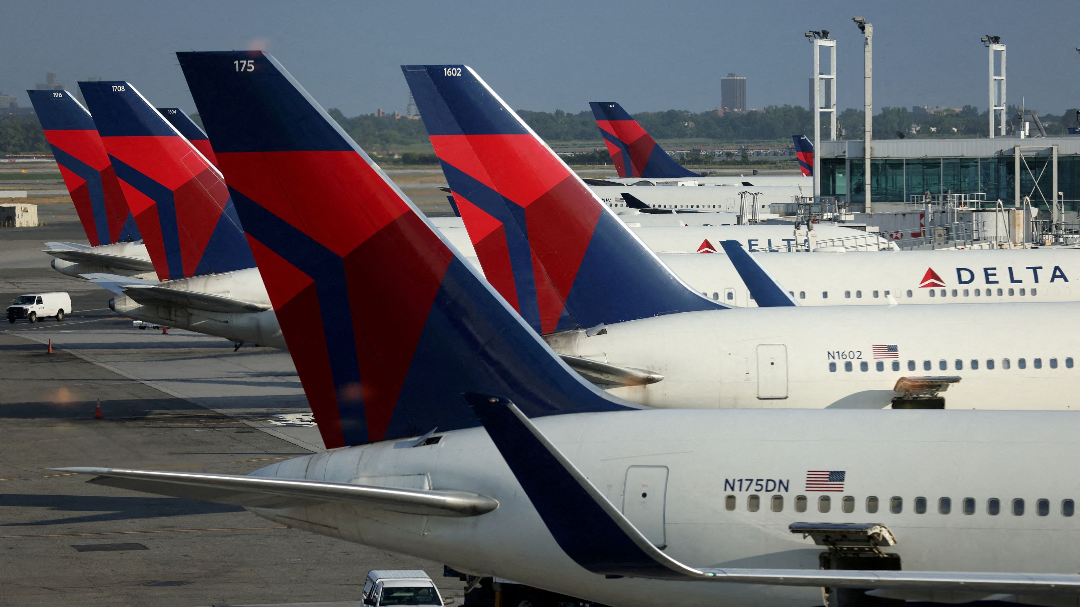 <div class="paragraphs"><p>Delta Air Lines planes.</p></div>