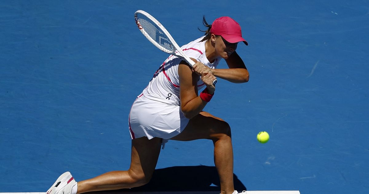 Swiatek passes Kenin test at Australian Open, Ruud roars