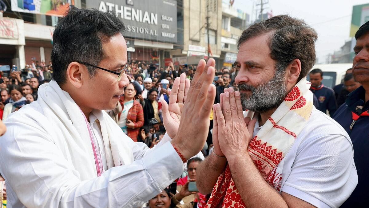 <div class="paragraphs"><p>Congress leader Rahul Gandhi with party leader Gaurav Gogoi protest after he was not allowed to visit the Sri Sri Sankar Dev Satra during the Bharat Jodo Nyay Yatra, in Nagaon district, Assam, Monday, Jan. 22, 2024.</p></div>