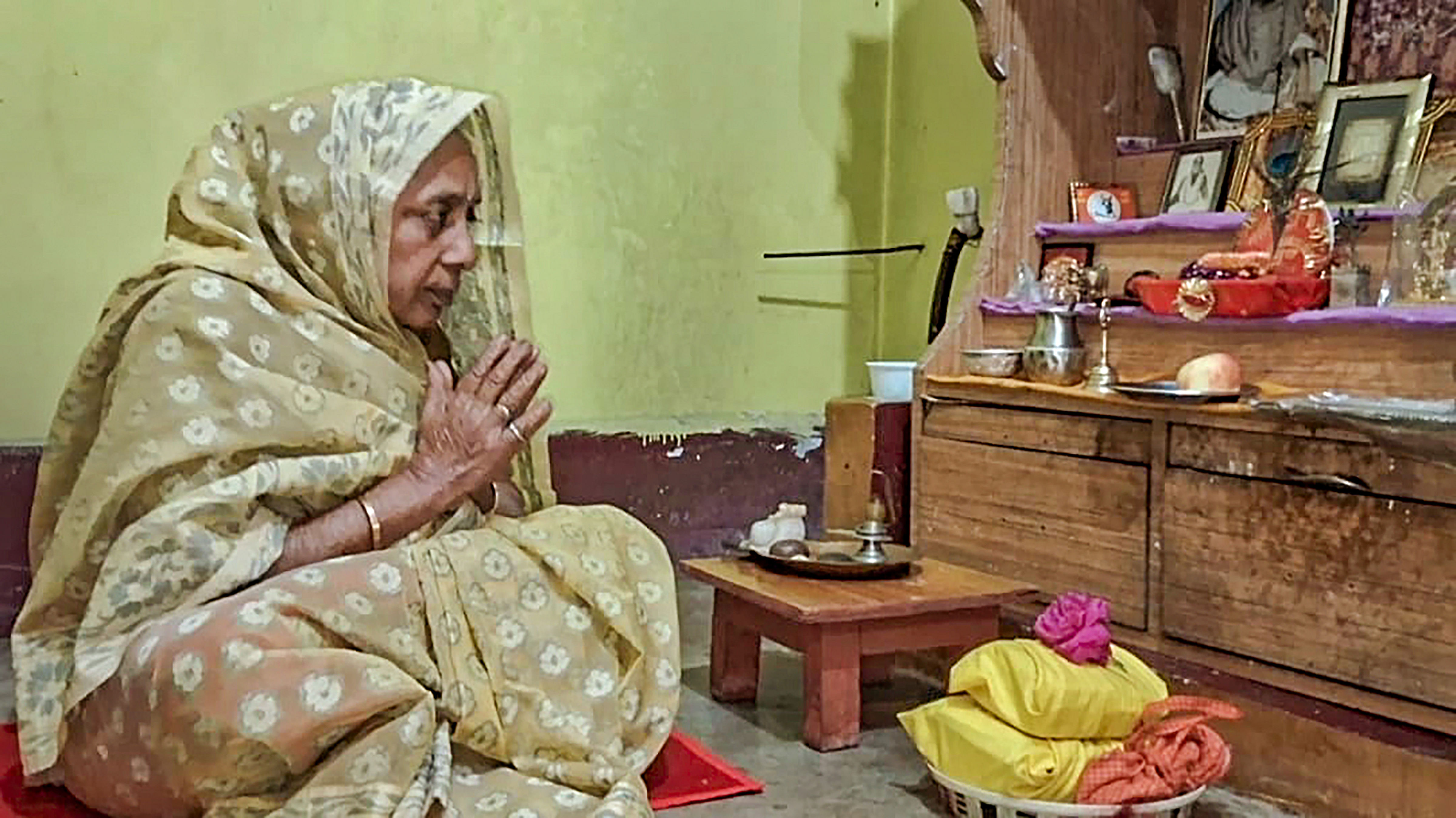 <div class="paragraphs"><p>Saraswati Devi, who has been observing 'maun vrat' (vow of silence) for over three decades for the construction of Ram temple in Ayodhya, at her residence in Dhanbad district of Jharkhand.</p></div>