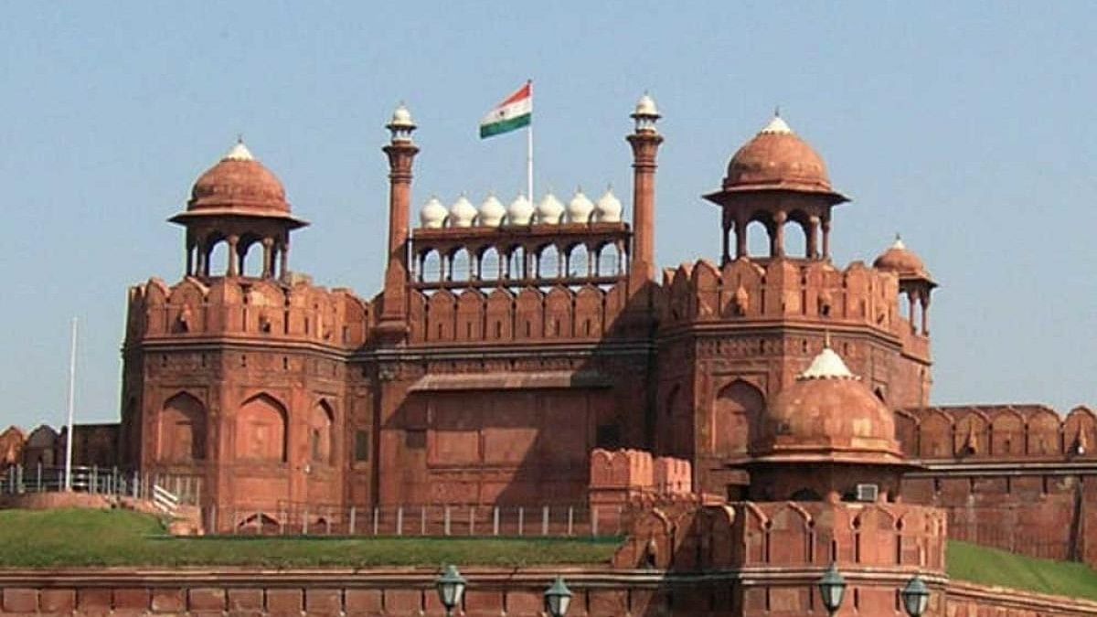 <div class="paragraphs"><p>The Red Fort in Delhi.</p></div>