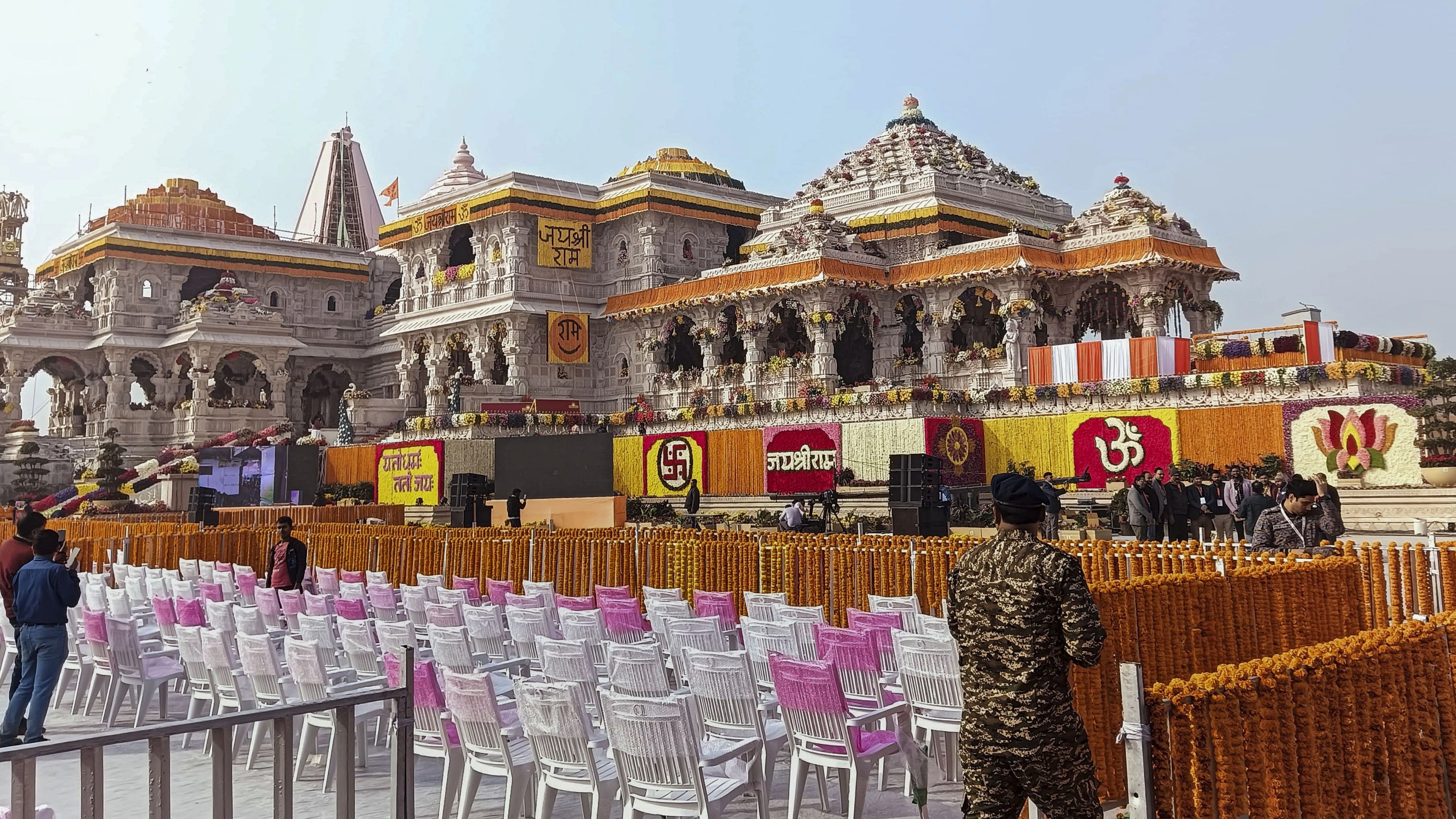 <div class="paragraphs"><p>Preparations ahead of the consecration ceremony of Ram Mandir, in Ayodhya, Sunday, Jan 21, 2024</p></div>