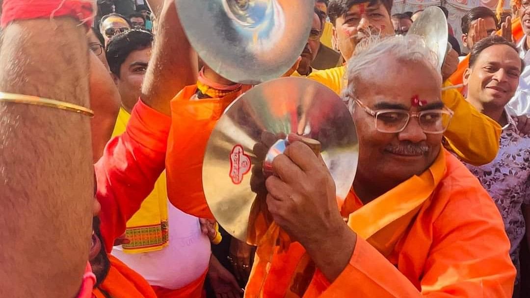 <div class="paragraphs"><p>Madan Dilawar is all joy during&nbsp; a felicitation ceremony at his Kota constituency</p></div>