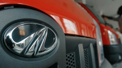 <div class="paragraphs"><p>Mahindra group made its trading debut.</p></div>