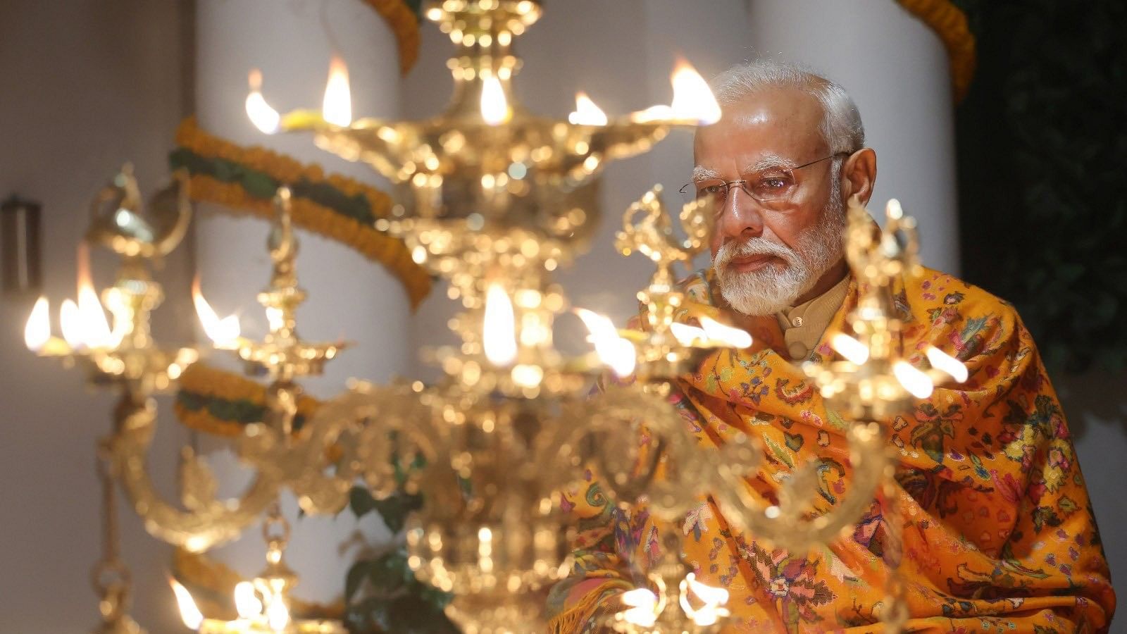 <div class="paragraphs"><p>PM Modi posted images of him lighting the Ram Jyoti at his home.</p></div>