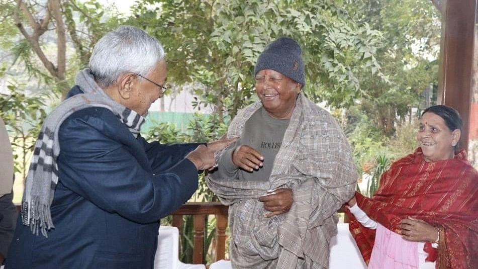 <div class="paragraphs"><p>Bihar CM Nitish Kumar with Lalu Prasad Yadav on Monday.&nbsp;</p></div>