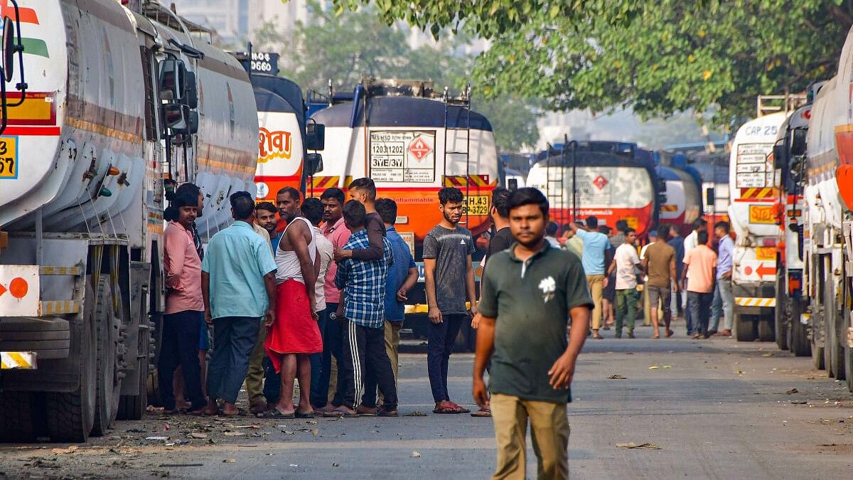 <div class="paragraphs"><p>Oil tanker and truck drivers during their protest over new provisions regarding hit-and-run cases under Bharatiya Nyaya Sanhita, in Mumbai.</p></div>