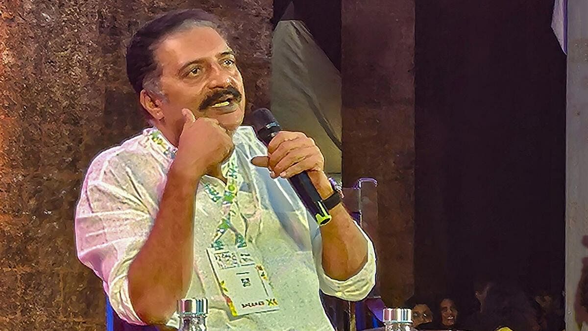 <div class="paragraphs"><p>Actor Prakash Raj speaking at a session during the ongoing edition of the Kerala Literature Festival (KLF) in Kozhikode.&nbsp;</p></div>