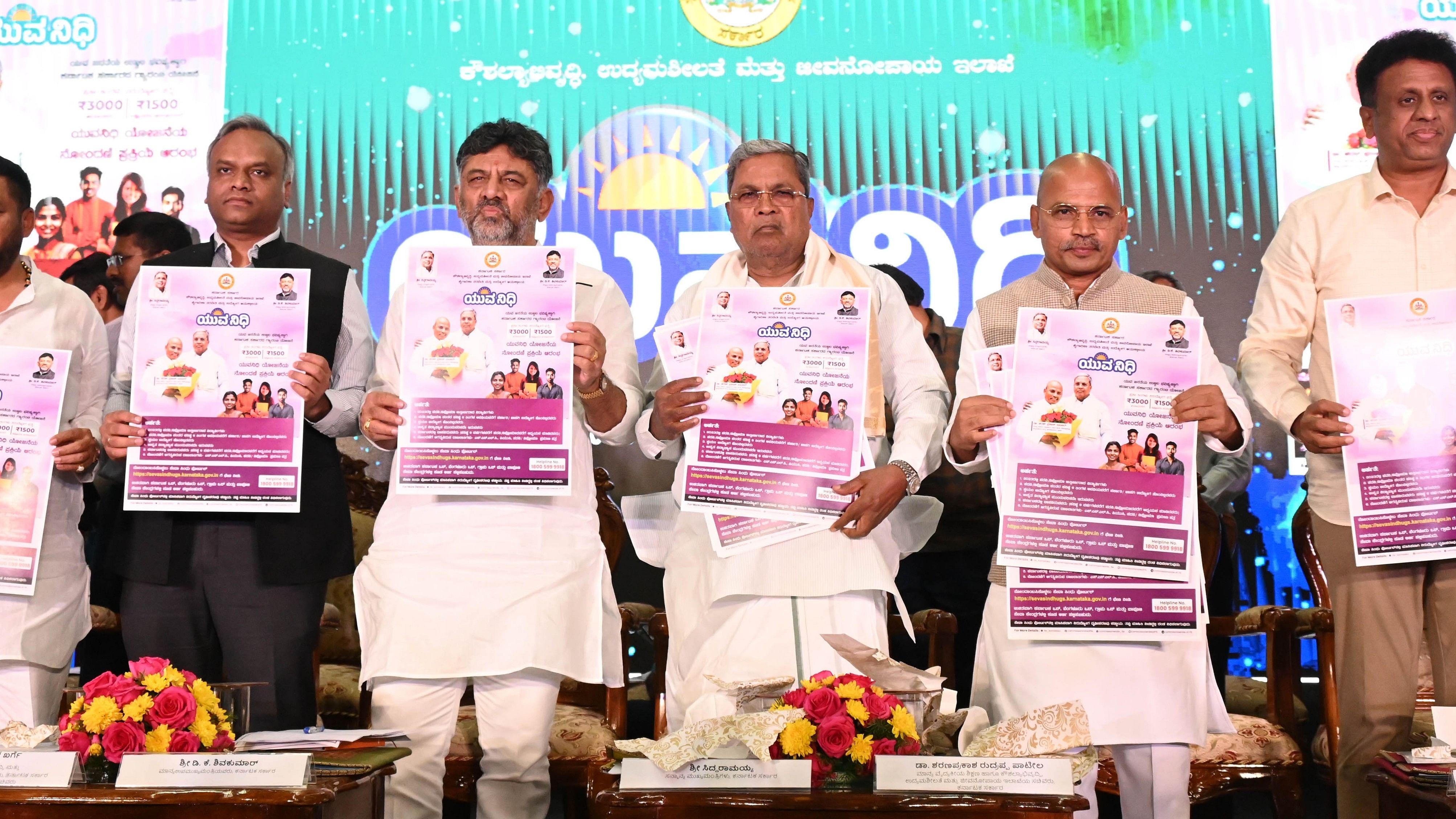 <div class="paragraphs"><p>Under the Yuva Nidhi scheme, launched by Chief Minister Siddaramaiah in Bengaluru recently,&nbsp;unemployed graduates and diploma-holders will get Rs 3,000 and Rs 1,500 per month, respectively, for two years. </p></div>