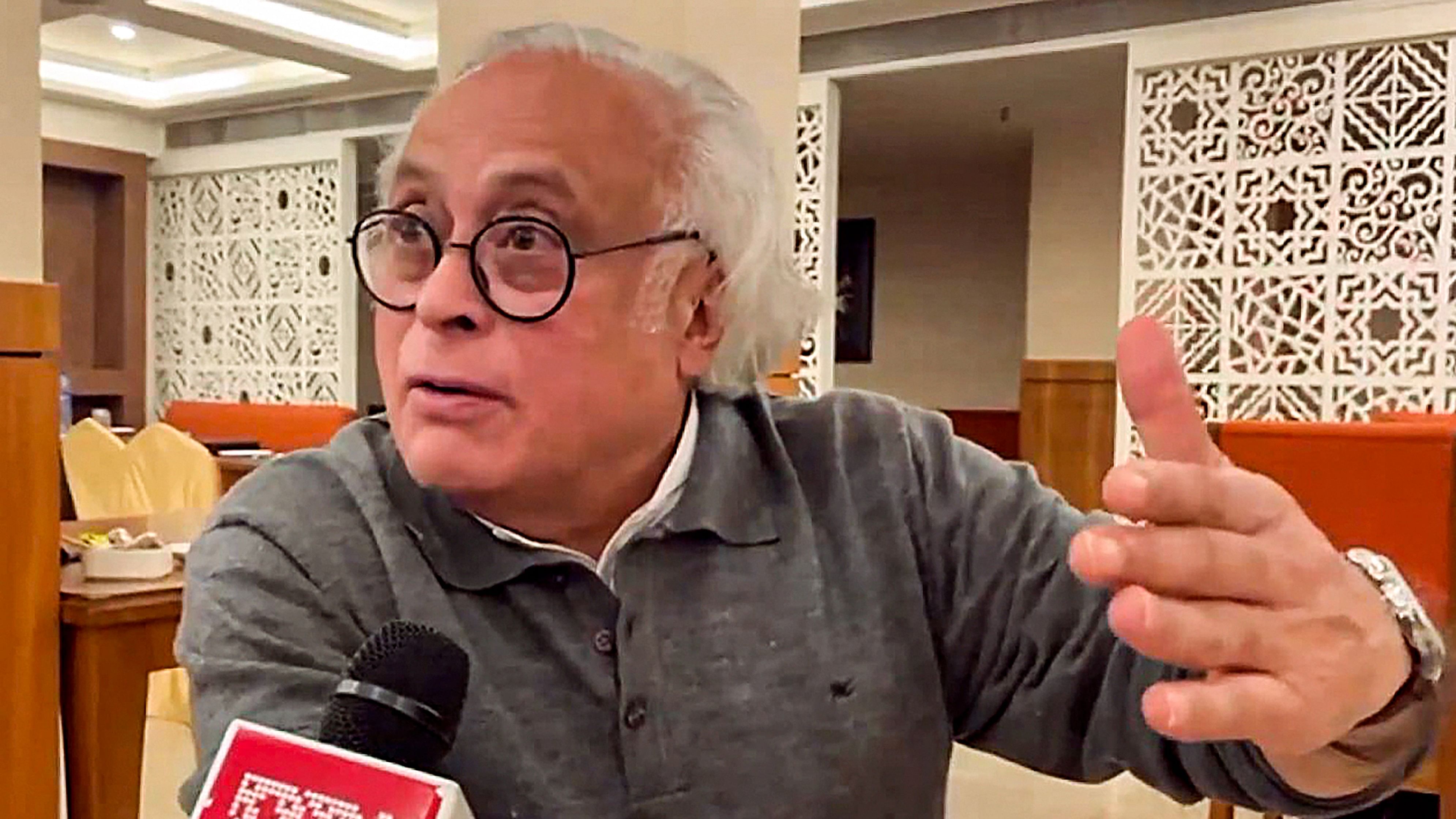 <div class="paragraphs"><p>Congress General Secretary Jairam Ramesh wants I.N.D.I.A block to fight elections unitedly in West Bengal.&nbsp;&nbsp;</p></div>