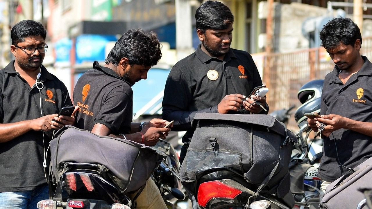 <div class="paragraphs"><p>Delivery agents of online food ordering and delivery platform, Swiggy. Representative image.</p></div>
