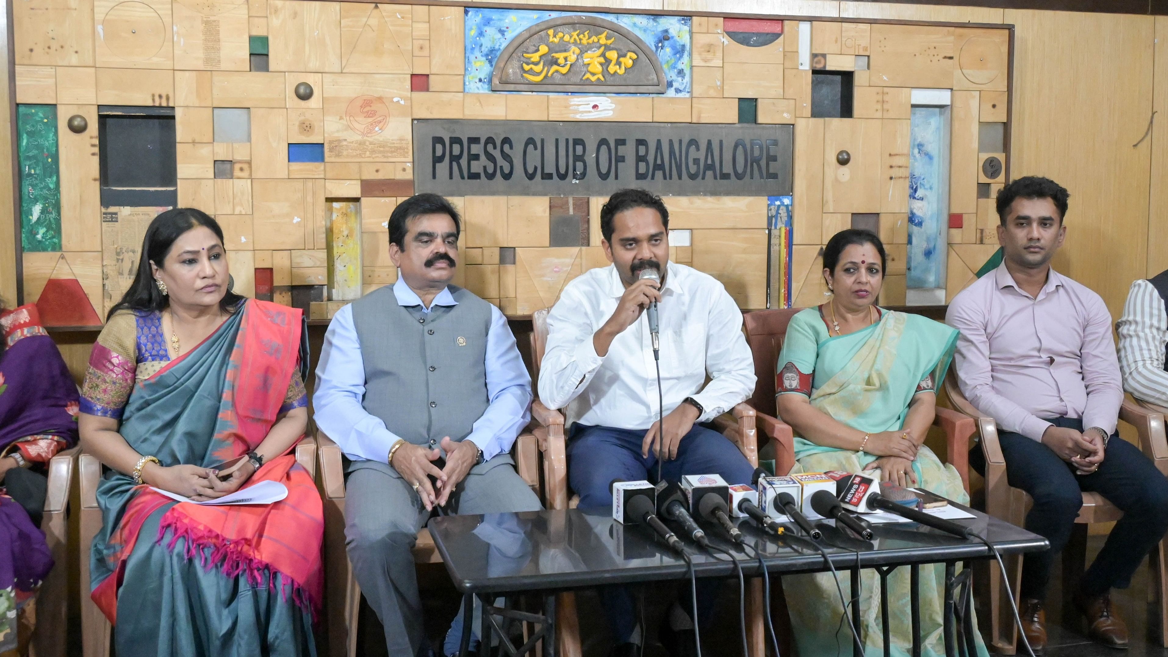 <div class="paragraphs"><p>&nbsp;(From Left) Jayasheela, Sowmya Ramesh, Balakrishna, Nandeesh Gowda, Bharathi Shankar, Nayan Kumar Gowda and Nagaraj Gowda at Press Club, in Bengaluru on Tuesday. </p></div>