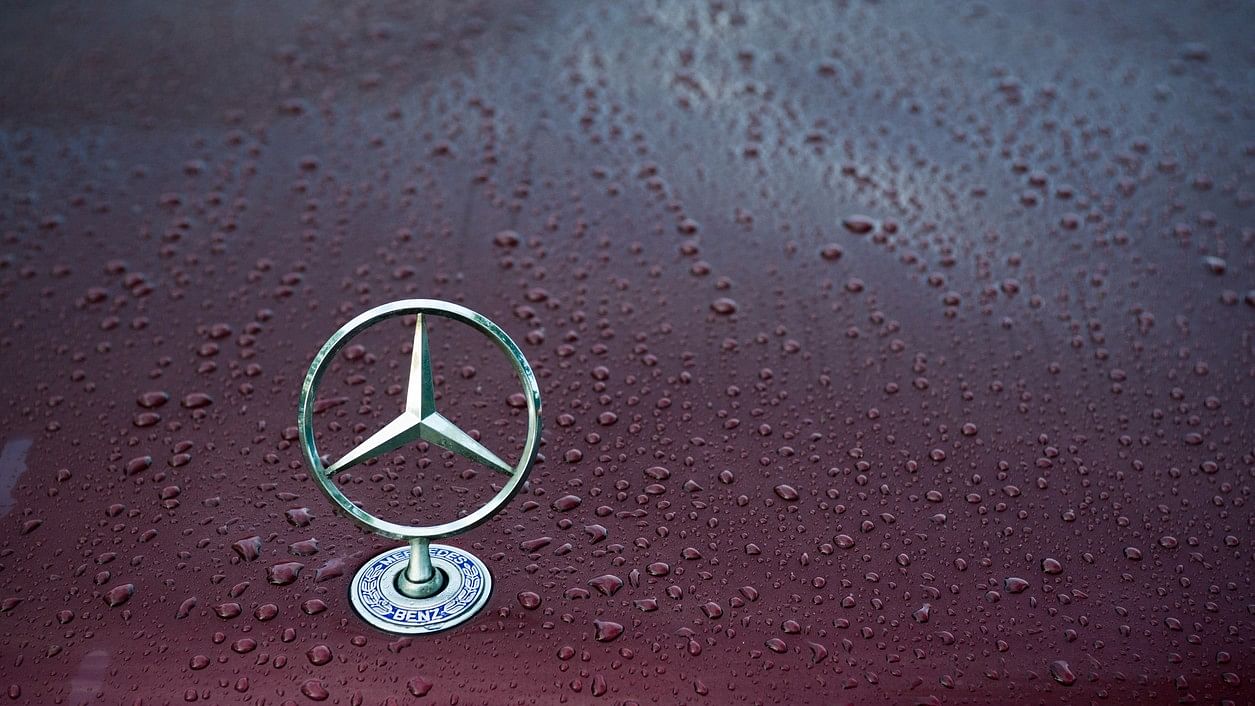 <div class="paragraphs"><p>The logo of Mercedes Benz is seen. (For representation)</p></div>