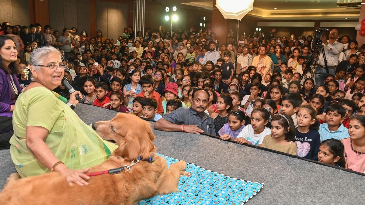 <div class="paragraphs"><p>Former chairperson of Infosys Foundation Sudha Murty with her dog Gopi, during an interaction session at Mysuru.</p></div>