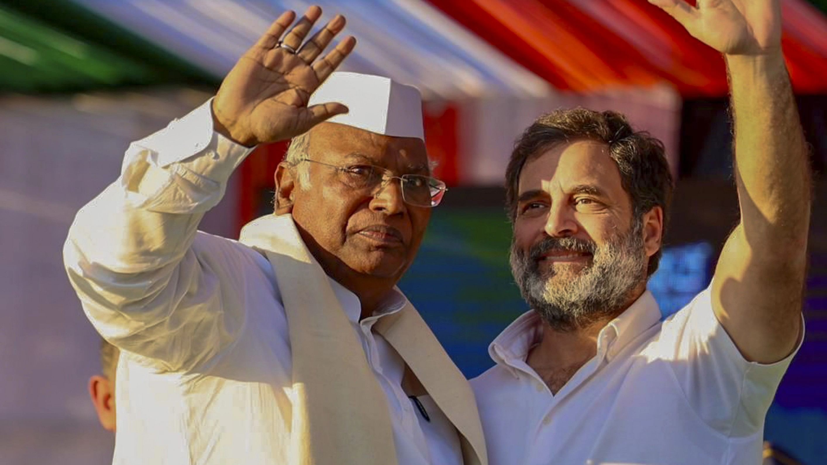 <div class="paragraphs"><p>Congress leader Rahul Gandhi with party's President Mallikarjun Kharge.</p></div>