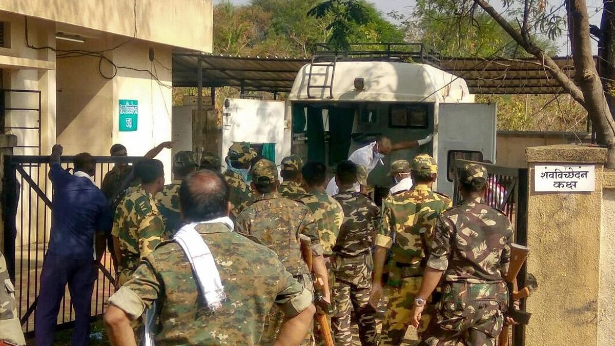 <div class="paragraphs"><p>File photo of security personnel near the site of a Naxal attack in Gadchiroli.&nbsp;</p></div>