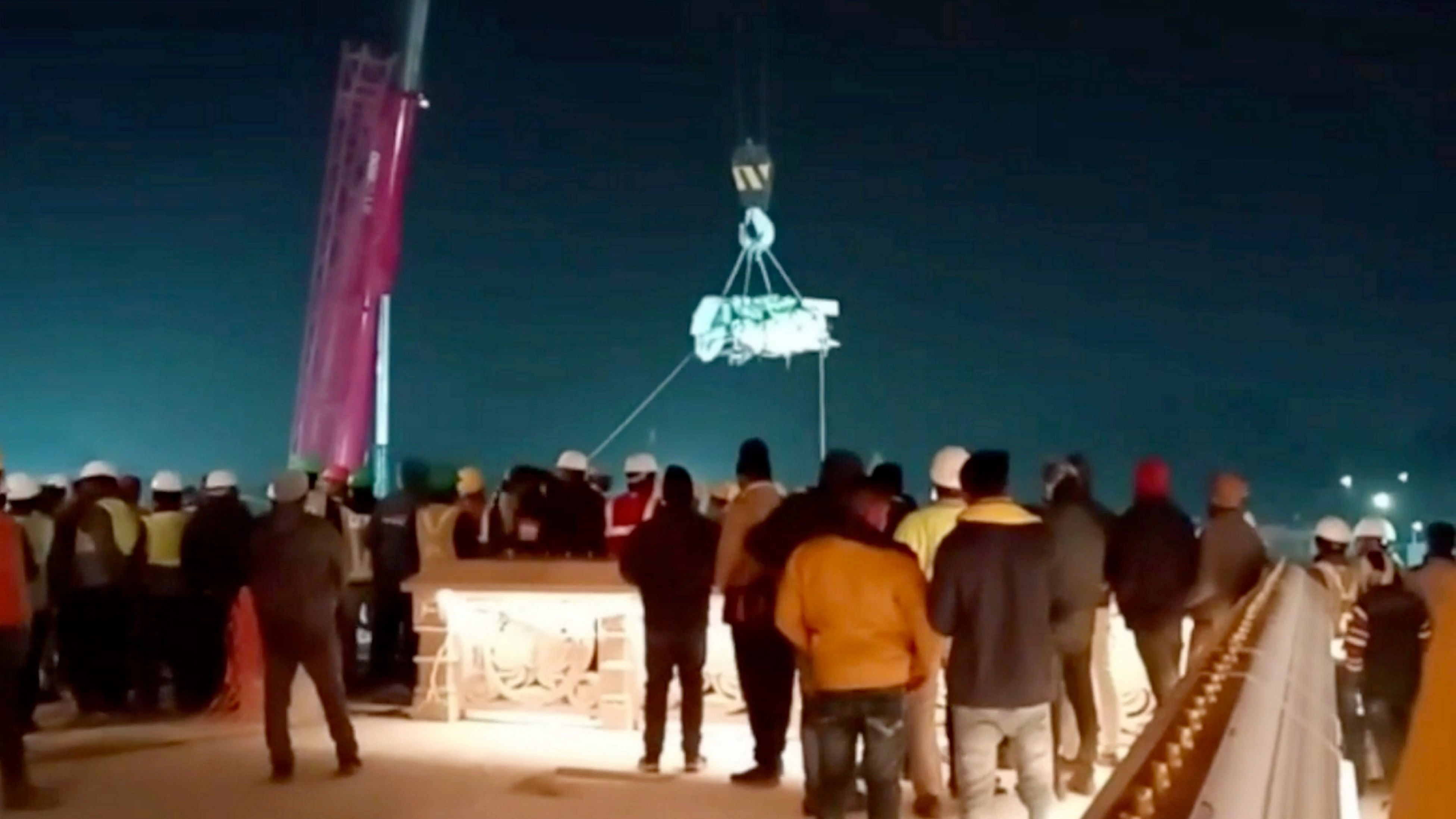 <div class="paragraphs"><p>The idol of Ram Lalla being taken inside Shri Ram Janmabhoomi Temple complex through a crane, ahead of its consecration ceremony, in Ayodhya.&nbsp;</p></div>