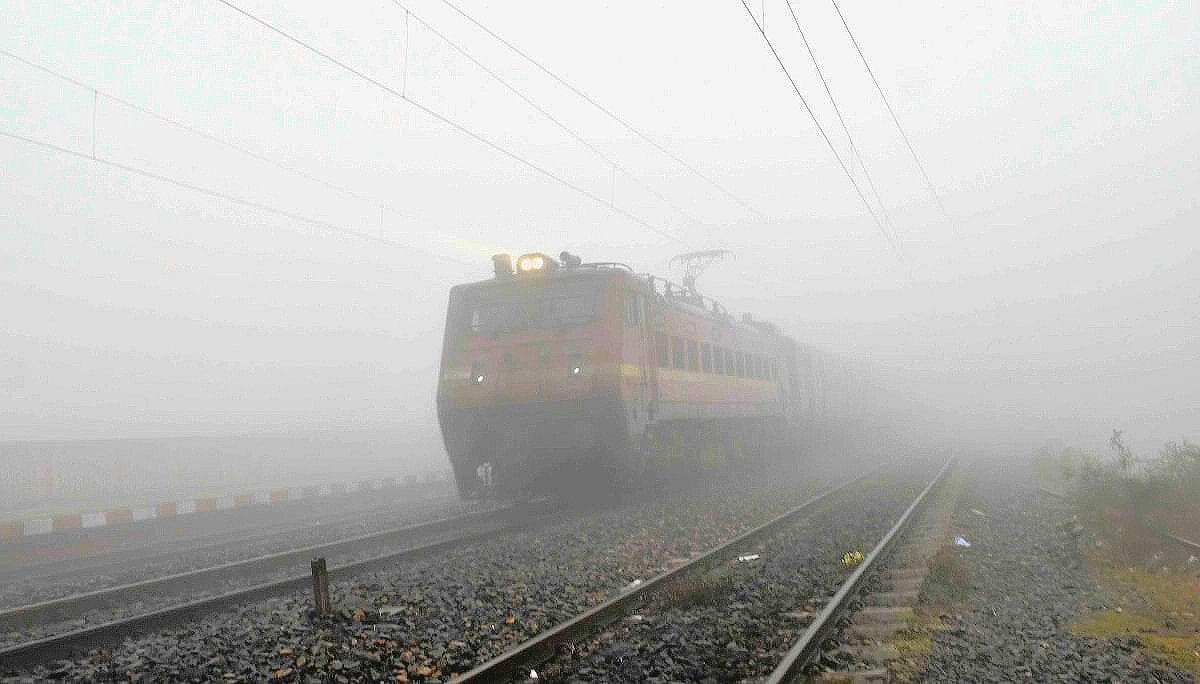 <div class="paragraphs"><p>22 trains arriving in Delhi were delayed by up to six hours due to foggy weather.</p></div>