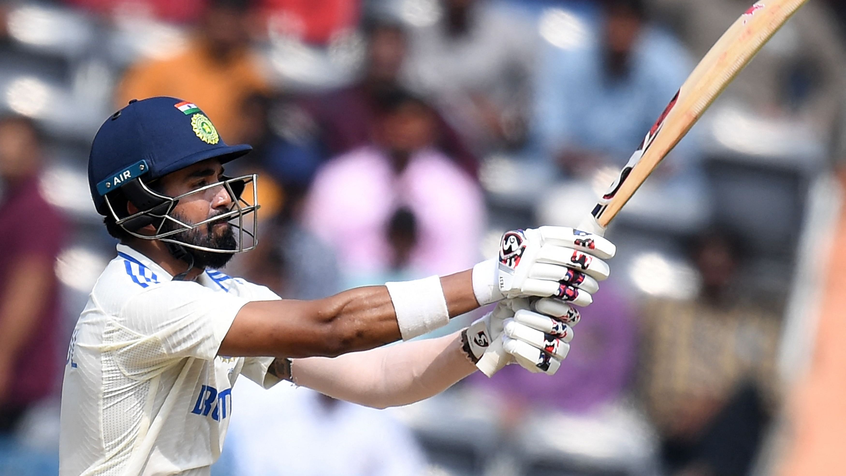 <div class="paragraphs"><p>Kl Rahul was in full flow on day two of the Hyderabad Test.</p></div>