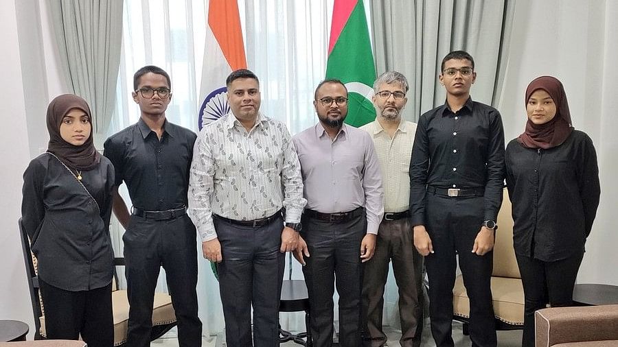 <div class="paragraphs"><p>Notwithstanding the Muizzu Government’s move to steer the Indian Ocean nation into China’s orbit of geopolitical influence, New Delhi is set to host a group of cadets of the Maldivian National Cadet Corps to participate in the Republic Day parade in the national capital of India on January 26.</p></div>