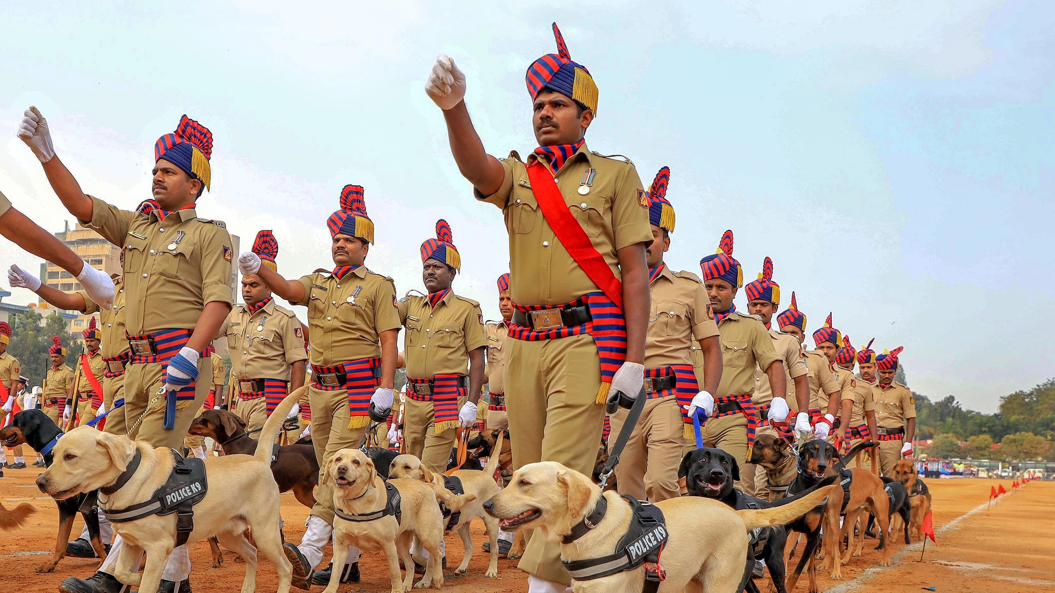 <div class="paragraphs"><p>Police K9 Dog Squad during a full dress rehearsal ahead of the Republic Day parade, at Manekshaw Parade Ground, in Bengaluru.</p></div>