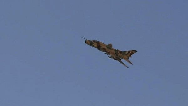 <div class="paragraphs"><p>File photo of a Houthi-operated fighter jet in air</p></div>