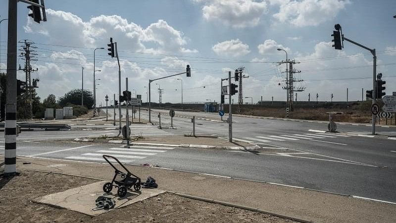 <div class="paragraphs"><p>A stroller abandoned in Sderot, a city in southern Israel that was attacked by Hamas militants on Oct 7.</p></div>