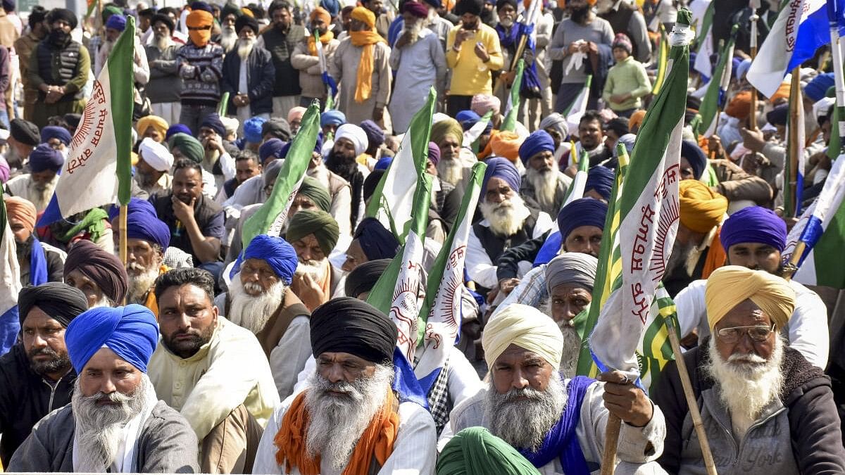 <div class="paragraphs"><p>Protesting farmers listen to a speaker at the Shambhu Border during the Samyukta Kisan Morcha’s (SKM) ‘Bharat Bandh’, in Patiala.</p></div>