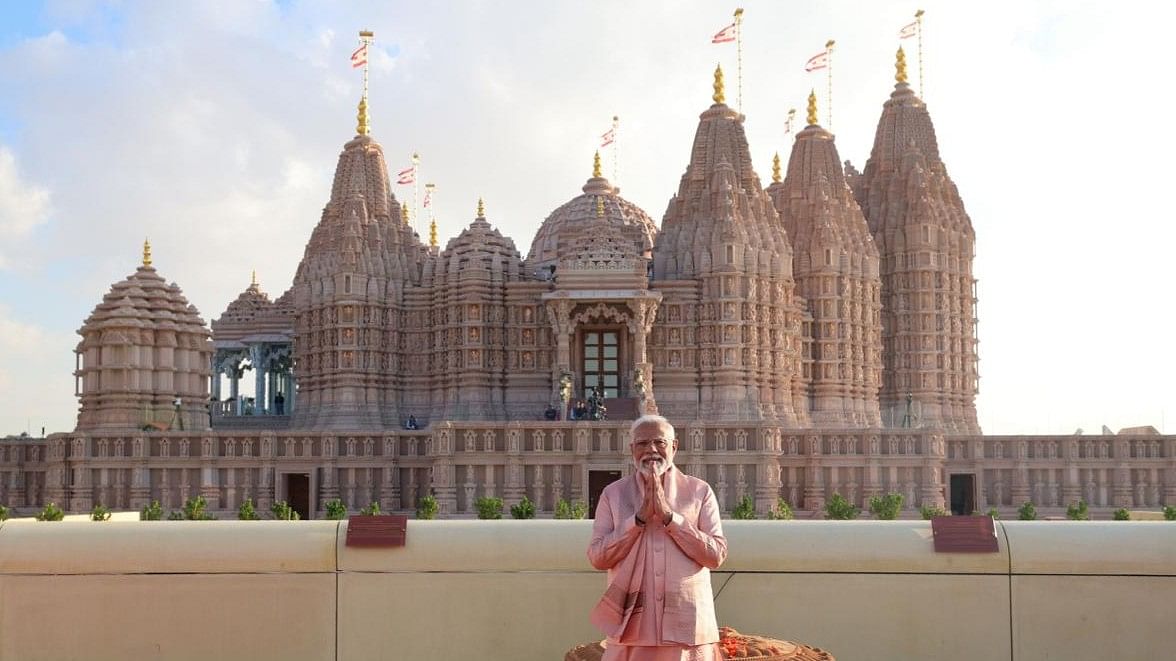 <div class="paragraphs"><p>Prime Minister Narendra Modi at BAPS Mandir in Abu Dhabi</p></div>