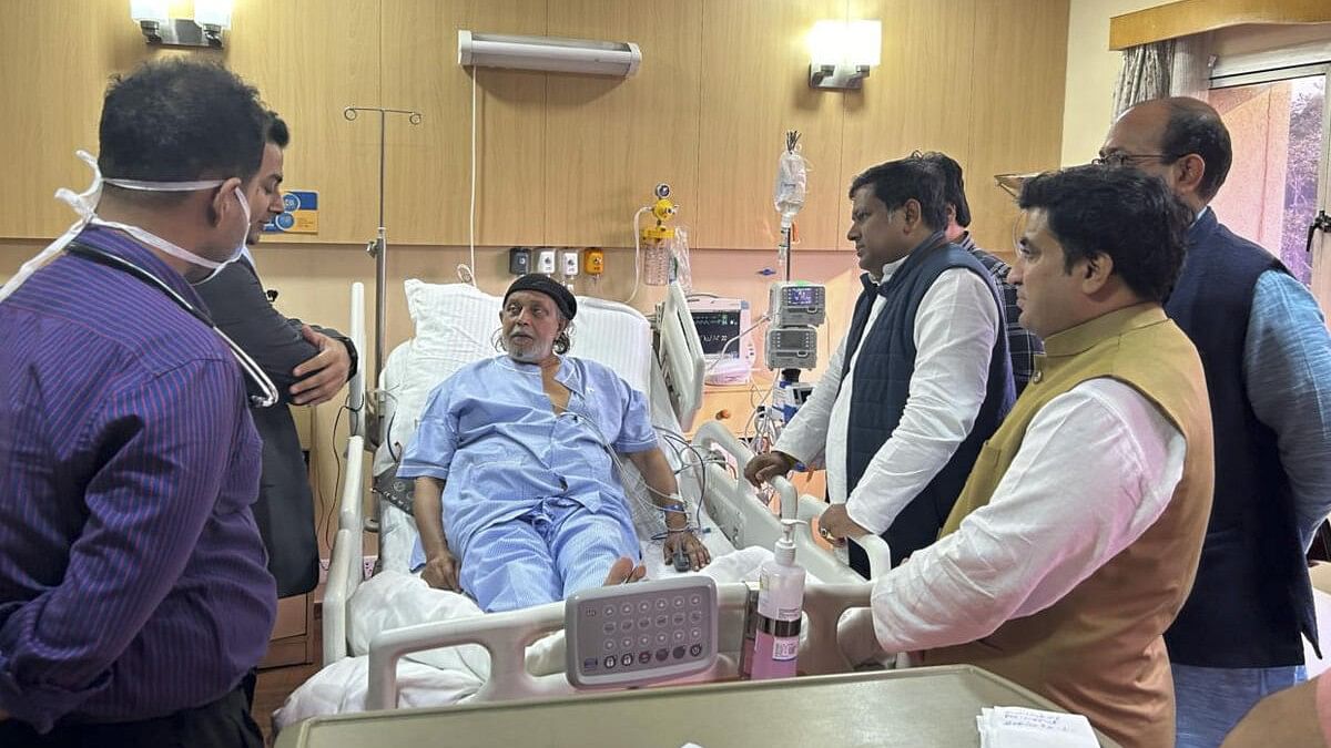 <div class="paragraphs"><p>BJP West Bengal President Sukanta Majumdar visits party leader and veteran actor Mithun Chakraborty to enquire about his health after he was admitted to a hospital, in Kolkata.</p></div>