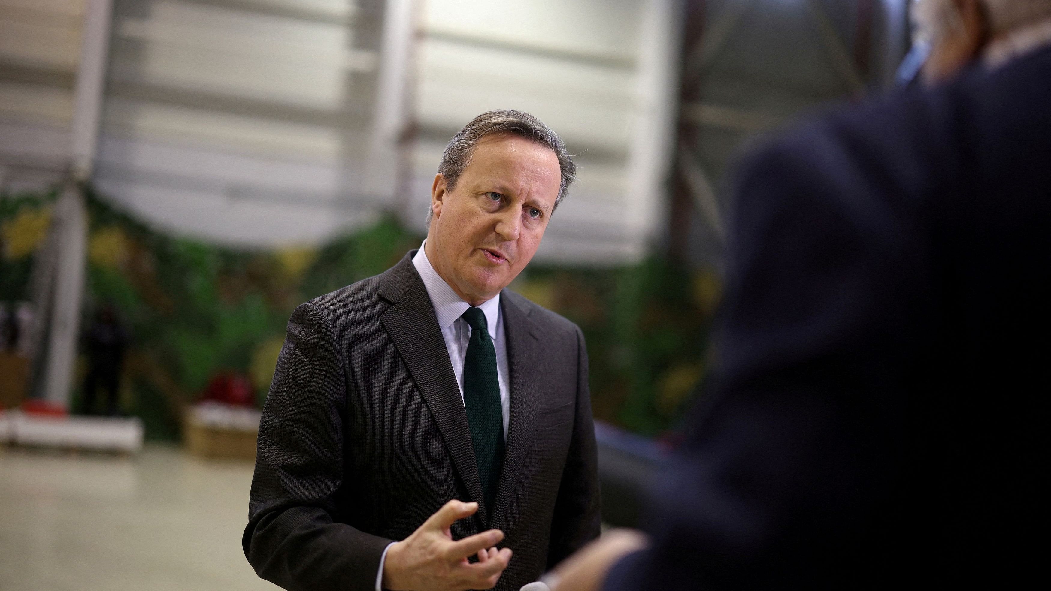 <div class="paragraphs"><p>British Foreign minister David Cameron speaks</p></div>