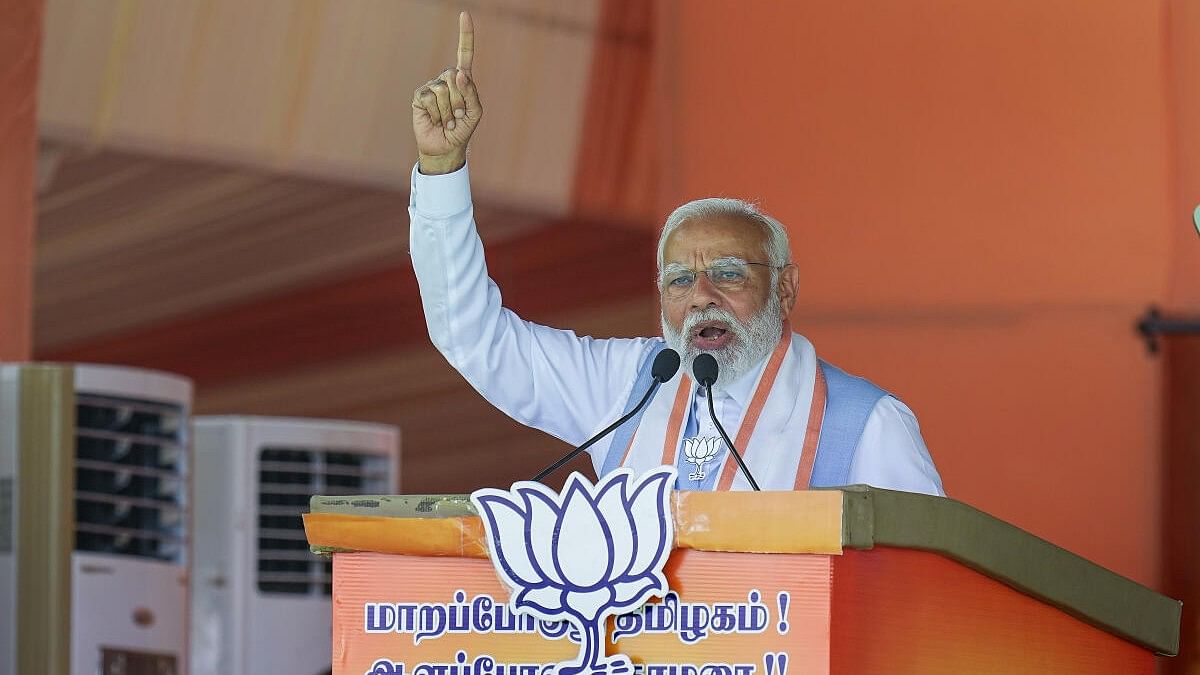 <div class="paragraphs"><p>Prime Minister Narendra Modi addresses during the closing ceremony of the BJP's ‘En Mann Ek Makkal’ padyatra, near Palladam in Tirupur</p></div>