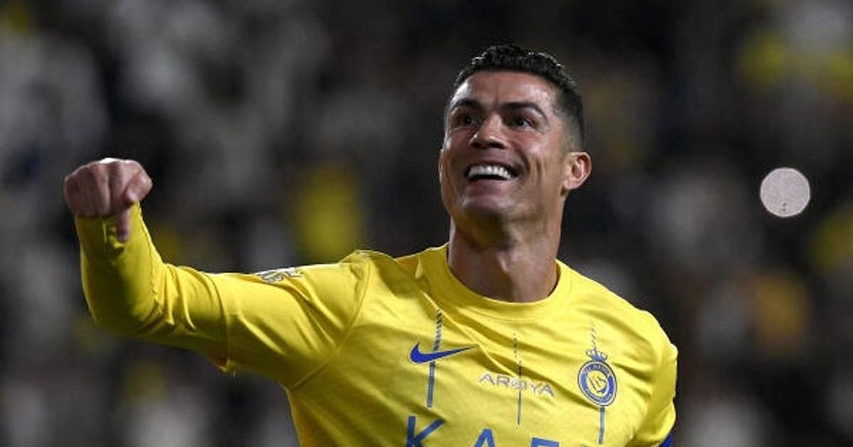 Lembro-me das inesquecíveis polêmicas em campo do atacante português Ronaldo